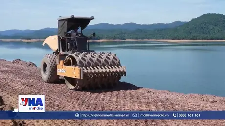 Vượt nắng, tăng tốc thi công nâng cấp hồ Kẻ Gỗ