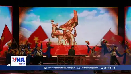 Những câu thơ viết nên hình đất nước
