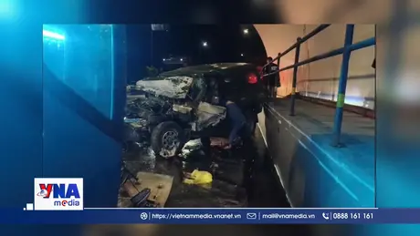 Xe khách va chạm xe ô tô 7 chỗ  khiến 2 người tử vong