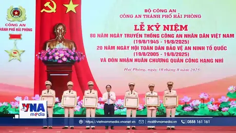Công an thành phố Hải Phòng đón nhận Huân chương quân công hạng Nhì