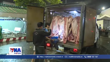 TP. HCM tăng cường kiểm soát thịt lợn từ chợ đầu mối