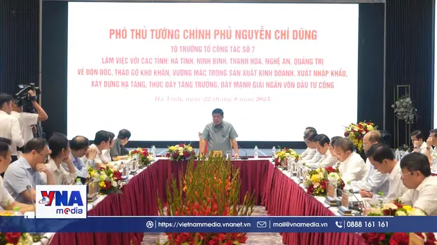 Tháo gỡ khó khăn, thúc đẩy tăng trưởng kinh tế bền vững