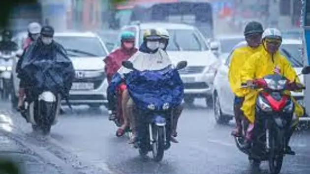 Thời tiết ngày 23/8: Áp thấp nhiệt đới tiến vào biển Đông, khả năng mạnh lên thành bão