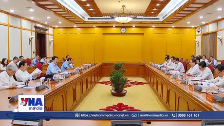 Cho ý kiến về công tác chuẩn bị đại hội đảng bộ tỉnh Cao Bằng và TP Huế 