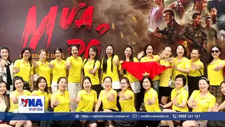 Phim Mưa đỏ tạo '