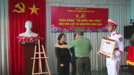 Trao Bằng Tổ quốc ghi công đối với Liệt sỹ Nguyễn Văn Kha