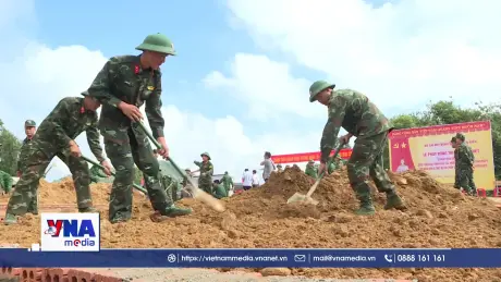 Chiến dịch thần tốc làm nhà cho người dân vùng lũ Điện Biên