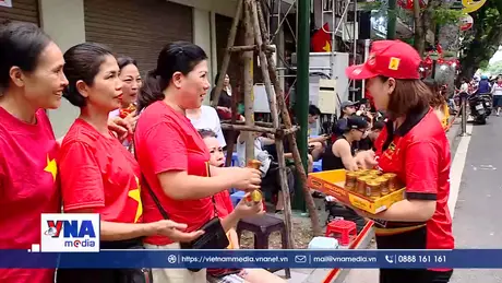 Những lon cà phê nghĩa tình hướng tới A80