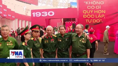 “95 năm Cờ Đảng soi đường” - điểm nhấn đặc biệt tại Triển lãm Quốc gia