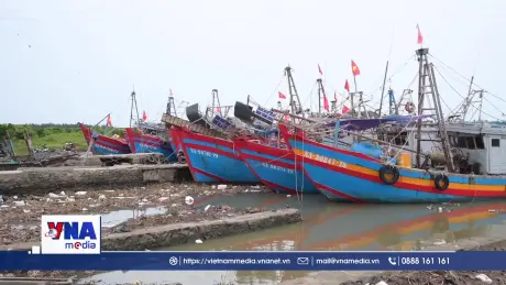 Di chuyển tàu, thuyền tránh trú an toàn để ứng phó với bão số 6