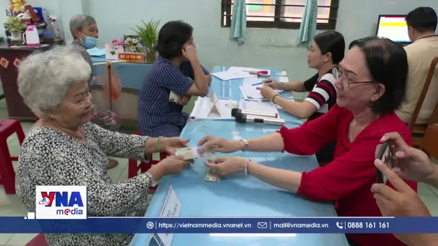 Người dân An Giang hân hoan đón nhận quà Tết Độc lập