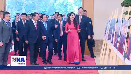 Thủ tướng Phạm Minh Chính hội kiến Chủ tịch Thượng viện Campuchia Hun Sen