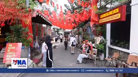 Người dân TP. Hồ Chí Minh trao gửi niềm tin và tự hào về đất nước