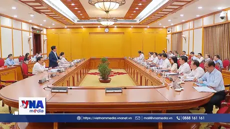 Bộ Chính trị làm việc về Đại hội Đảng bộ An Giang, Lâm Đồng