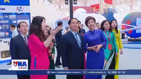 Gần 4 triệu lượt khách tham quan Triển lãm Thành tựu đất nước