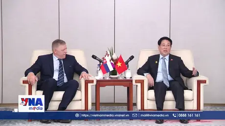 Chủ tịch nước Lương Cường tiếp Thủ tướng Slovakia Robert Fico