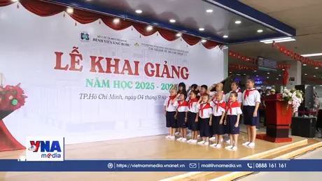 Lễ khai giảng đặc biệt dành cho bệnh nhi ung thư tại bệnh viện