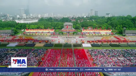 Dấu ấn Hà Nội trong những ngày thu lịch sử