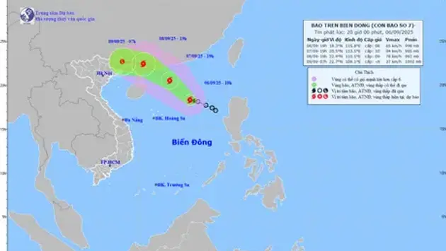 Bão số 7 di chuyển theo hướng Tây Bắc với tốc độ 10-15 km/h