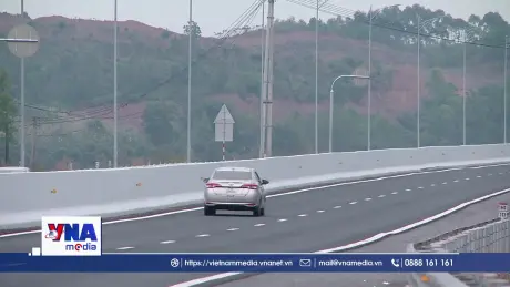 Xử phạt ô tô tải đi sai làn trên 2 cao tốc ở miền Bắc