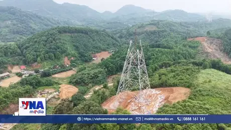 Gẫy cột điện trên công trường thi công đường dây 500KV đoạn Lào Cai  - Vĩnh Yên