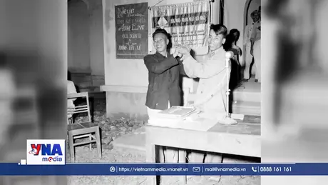 65 năm son sắt thủy chung