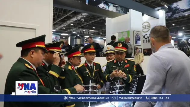 Việt Nam tham dự Triển lãm Thiết bị Quốc phòng và An ninh Quốc tế 2025