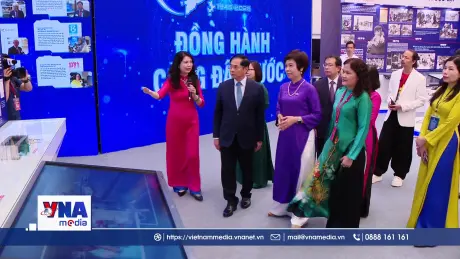 Thông tấn xã Việt Nam tham gia Ngày hội non sông