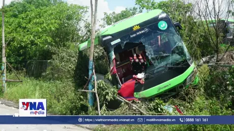 Tai nạn giao thông trên cao tốc Ninh Bình – Cầu Giẽ, 10 người bị thương