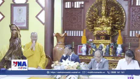 Gắn kết cộng đồng kiều bào tại Lào