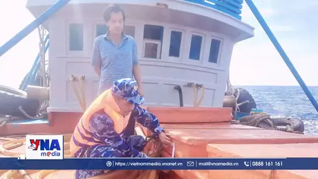 Cảnh sát biển 4 bắt giữ tàu chở hơn 110.000 lít dầu DO trái phép