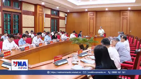 Định hướng phát triển đô thị, nông thôn tương xứng với yêu cầu phát triển