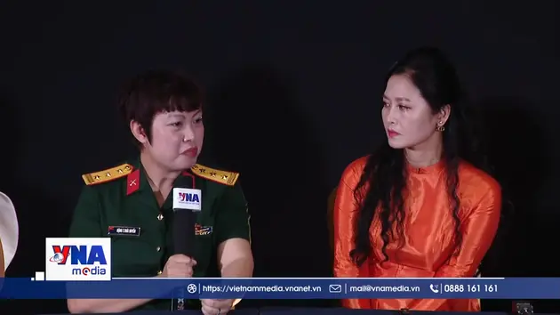  Ê- kíp đã tận hiến thực hiện phim 