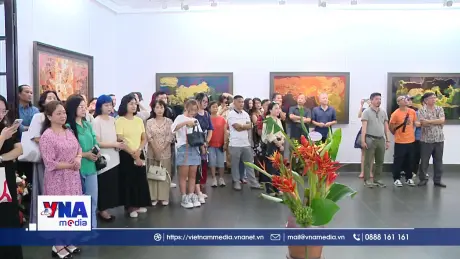 Triển lãm “Đồng hành 2” – tôn vinh chất liệu sơn ta truyền thống