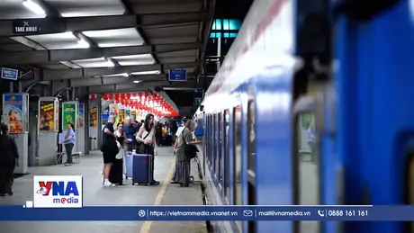 Giá vé tàu Tết tăng