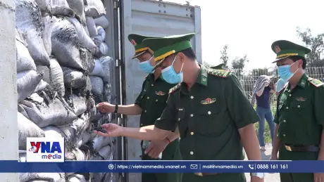 Hải Phòng phát hiện container chở gần 30 tấn phế liệu kim loại