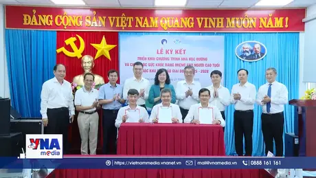 Bộ trưởng Y tế thăm trung tâm Quân dân Y Côn Đảo