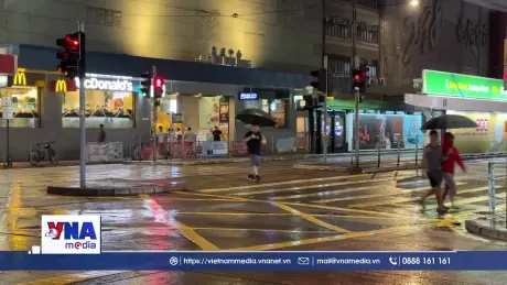 Hong Kong (Trung Quốc) tăng cường ứng phó với bão Ragasa