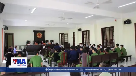 1 án tử hình và 182 năm tù cho 13 bị cáo ...
