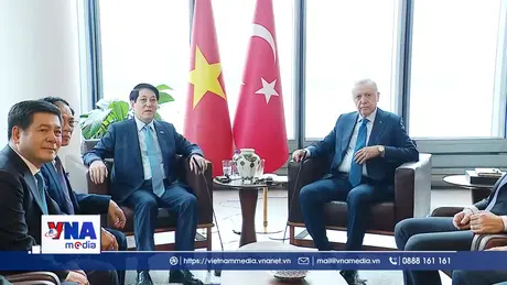 Chủ tịch nước Lương Cường gặp Tổng thống Thổ Nhĩ Kỳ