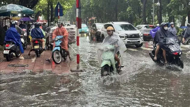 Dự báo từ ngày 25 đến chiều 26/9, Hà Nội có mưa vừa, mưa to