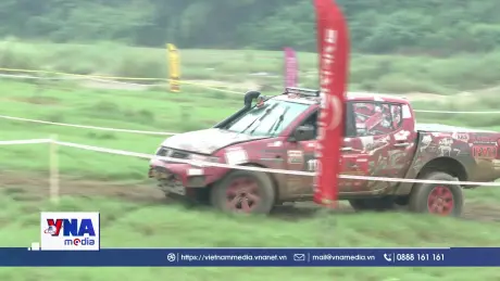 Giải trình diễn lái xe ô tô - mô tô địa hình tỉnh Tuyên Quang