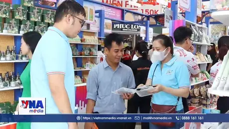 Hàng Việt “bắt tay” Lotte Mart mở rộng kênh phân phối