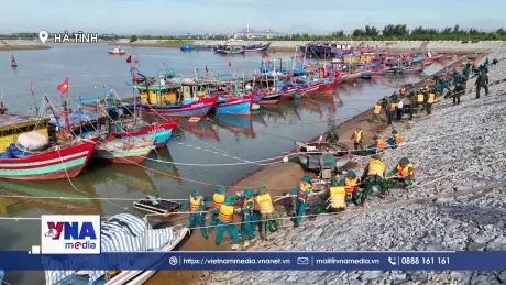 Hà Tĩnh khẩn trương kêu gọi tàu thuyền trên biển vào bờ tránh bão