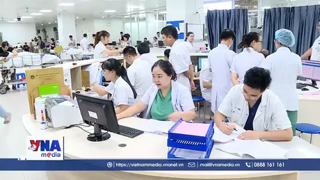 Không để gián đoạn cấp cứu, điều trị trong bão số 10