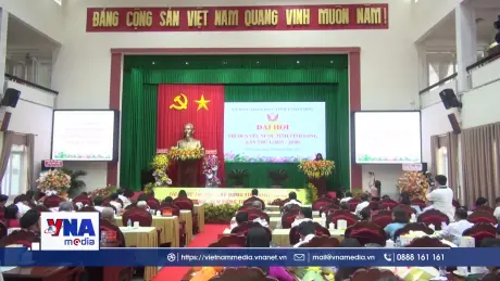 Thi đua xây dựng tỉnh Vĩnh Long phát triển nhanh, bền vững