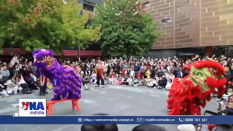 Tết Trung thu, lễ hội gắn kết cộng đồng người Việt tại Anh