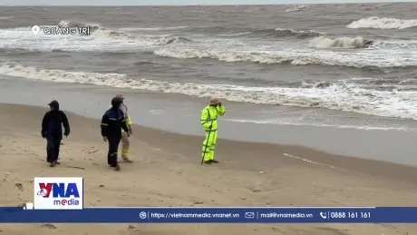 Quảng Trị mở rộng khu vực tìm kiếm 09 ngư dân bị mất tích