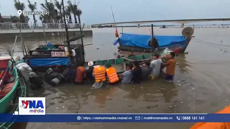 Quảng Trị thiệt hại nặng nề do bão số 10