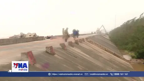 Khẩn trương khắc phục các sự cố đê điều